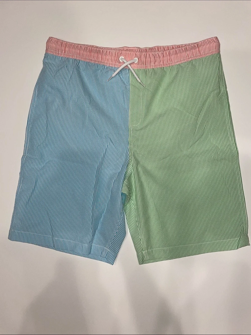 NWOT Lands’ End Boys Seersucker Volley Swimtrunks - Sz XXL (18-20)
